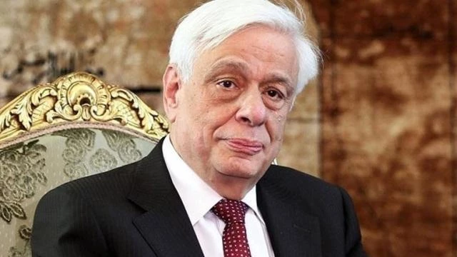 Επικοινωνία Παυλόπουλου με Γιούνκερ και Ολάντ: Ευχαριστίες για τη συμπαράστασή τους στην Ελλάδα